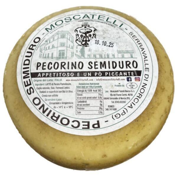 Formaggio pecorino semiduro